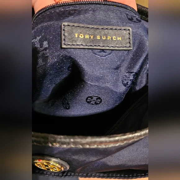 Tory Burch Navy Blue Nylon and leather Crossbody Preloved - Picture 5 of 15